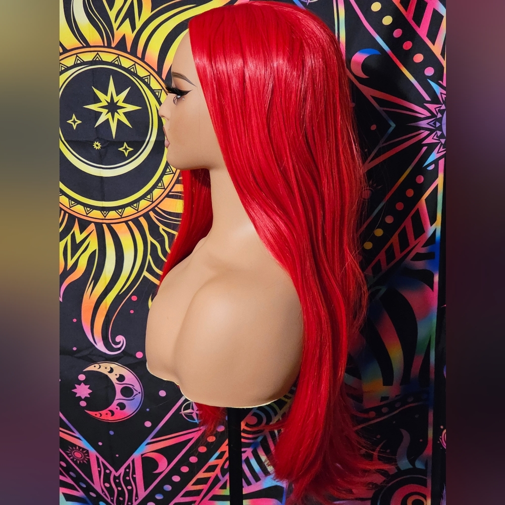 Wig - Picture 2 of 3